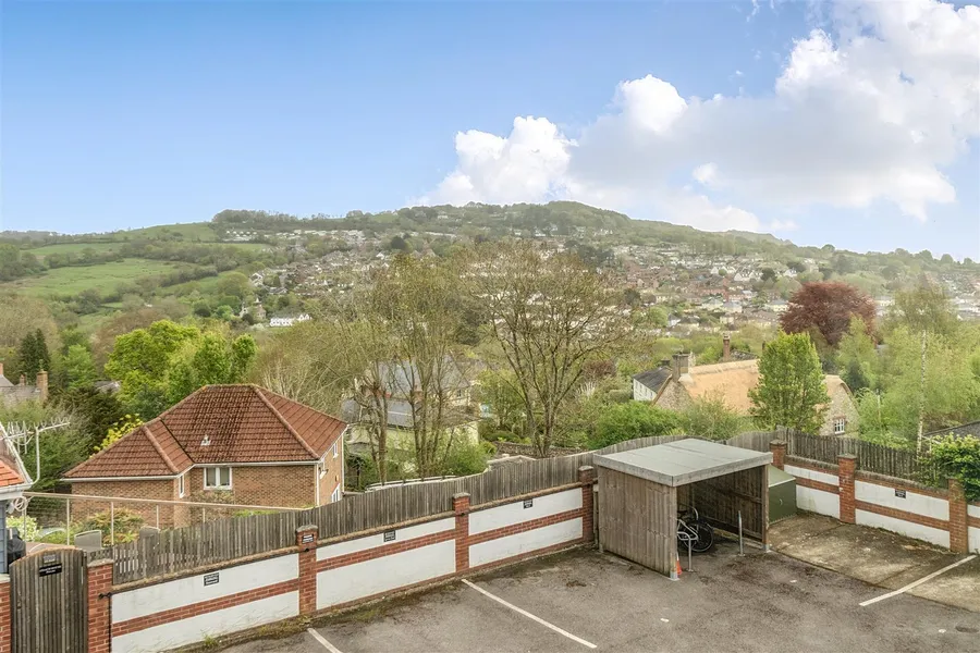 Property Image 12