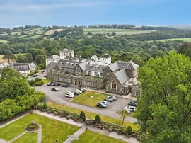 The Manor, Talygarn, Pontyclun photo