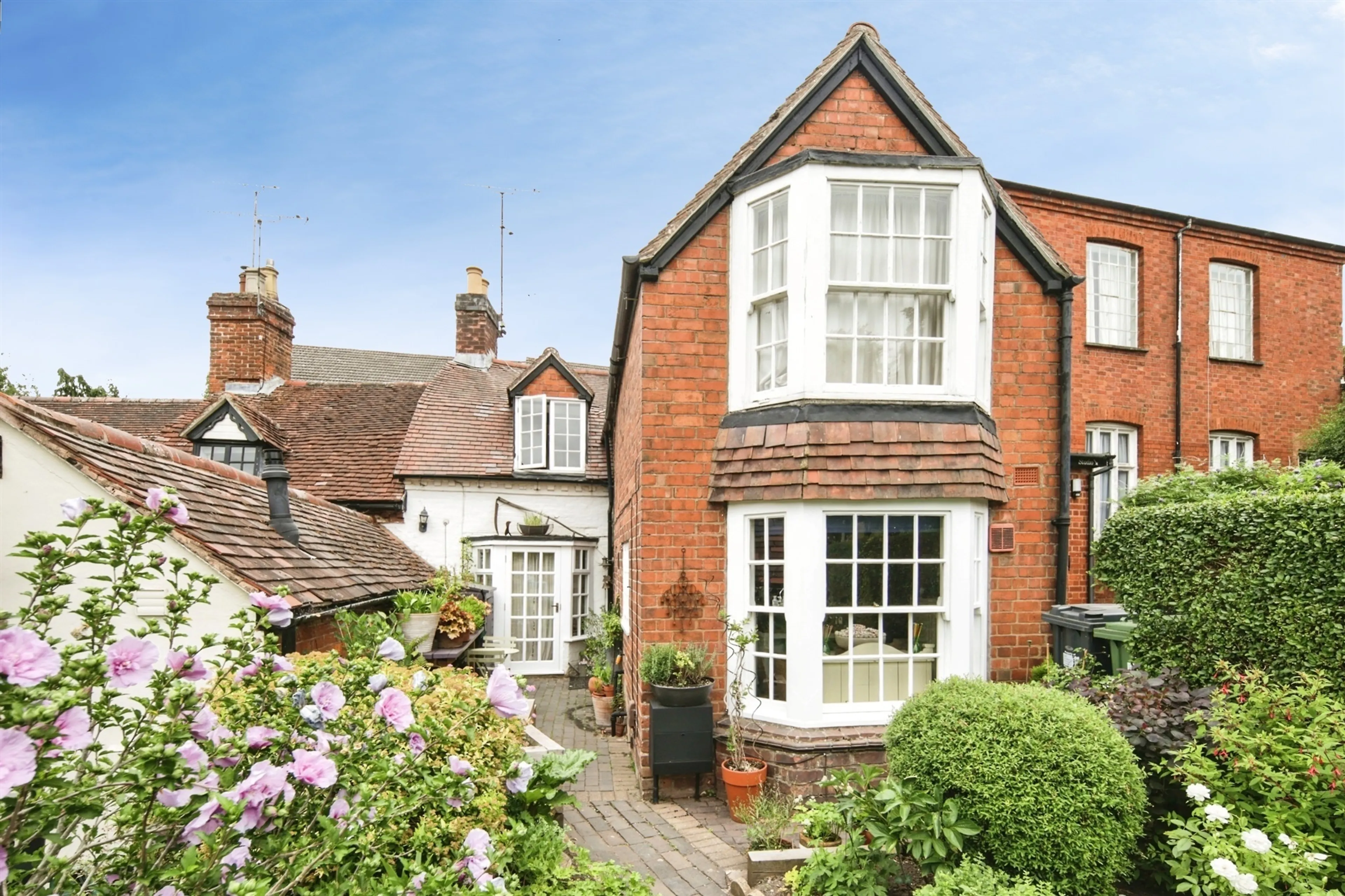 Property photo 0