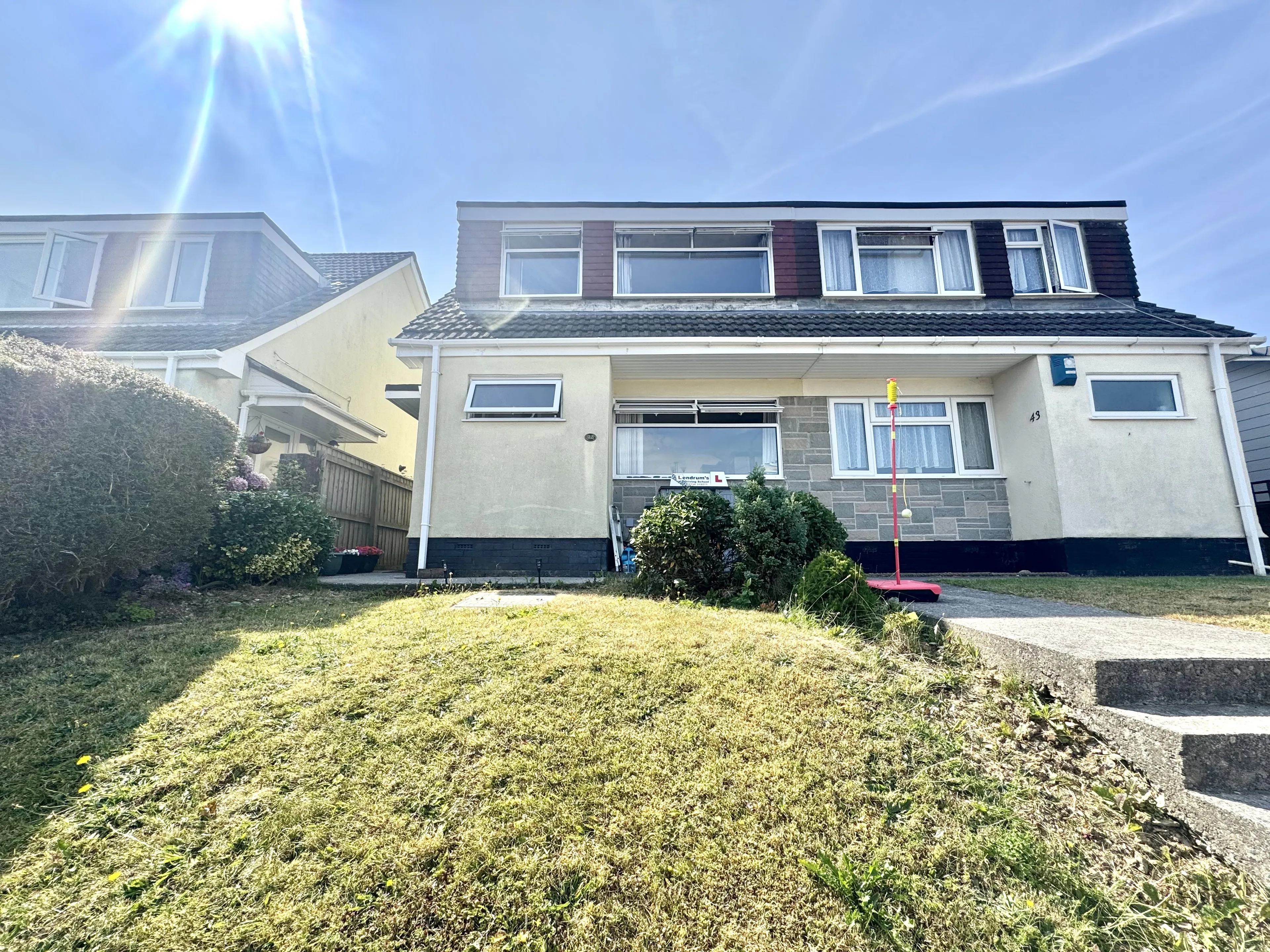 Property photo 0