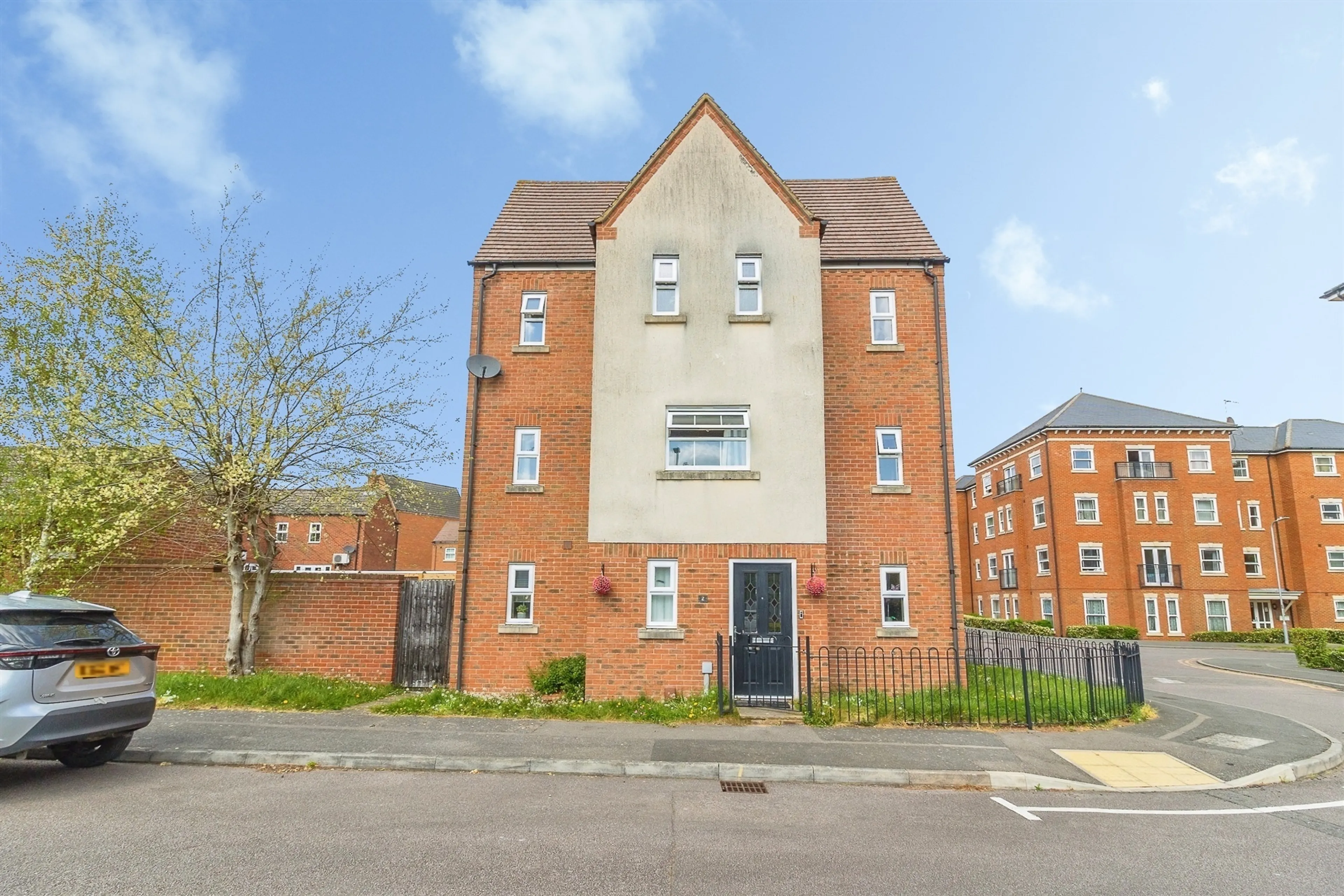 Property photo 0