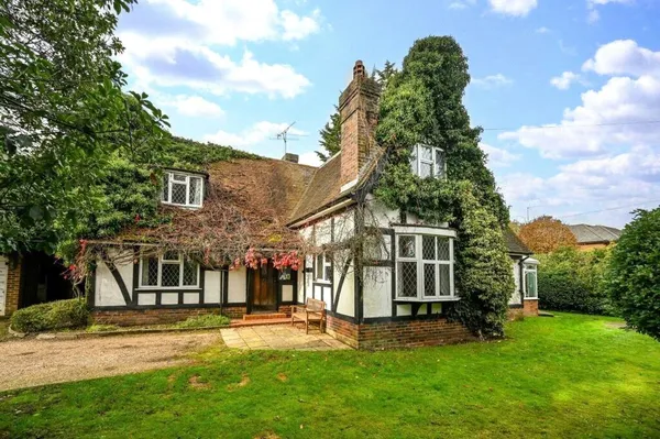 Pyrford Road, Woking, Surrey, GU22