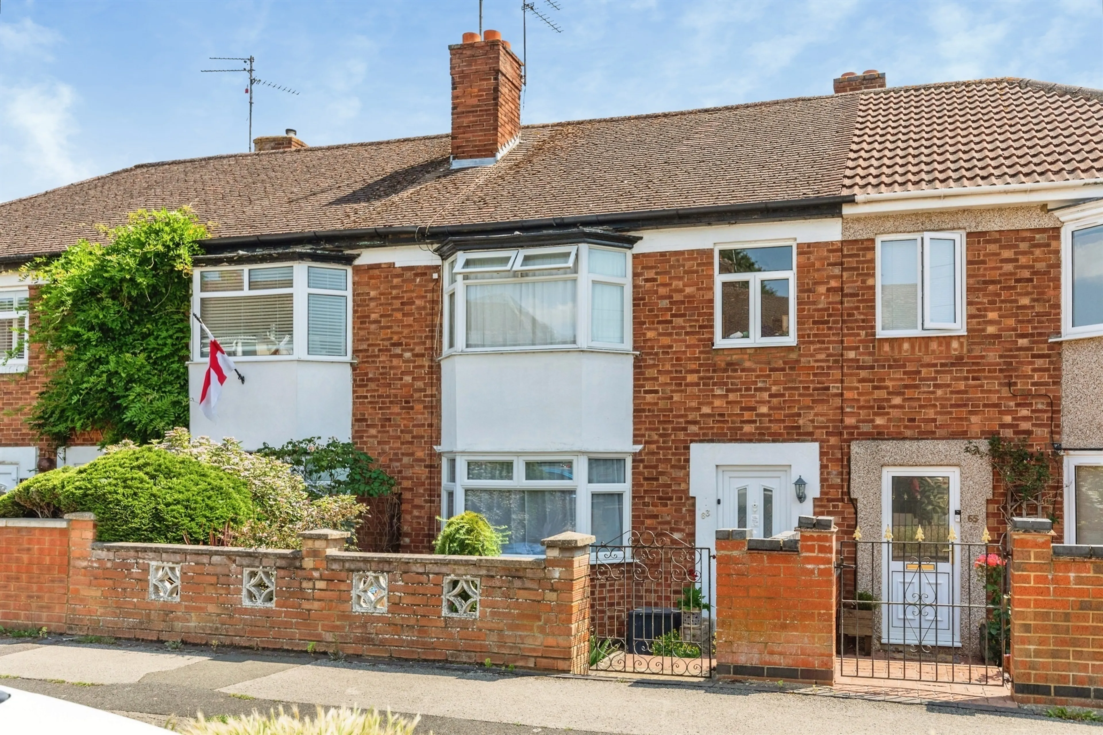 Property photo 0