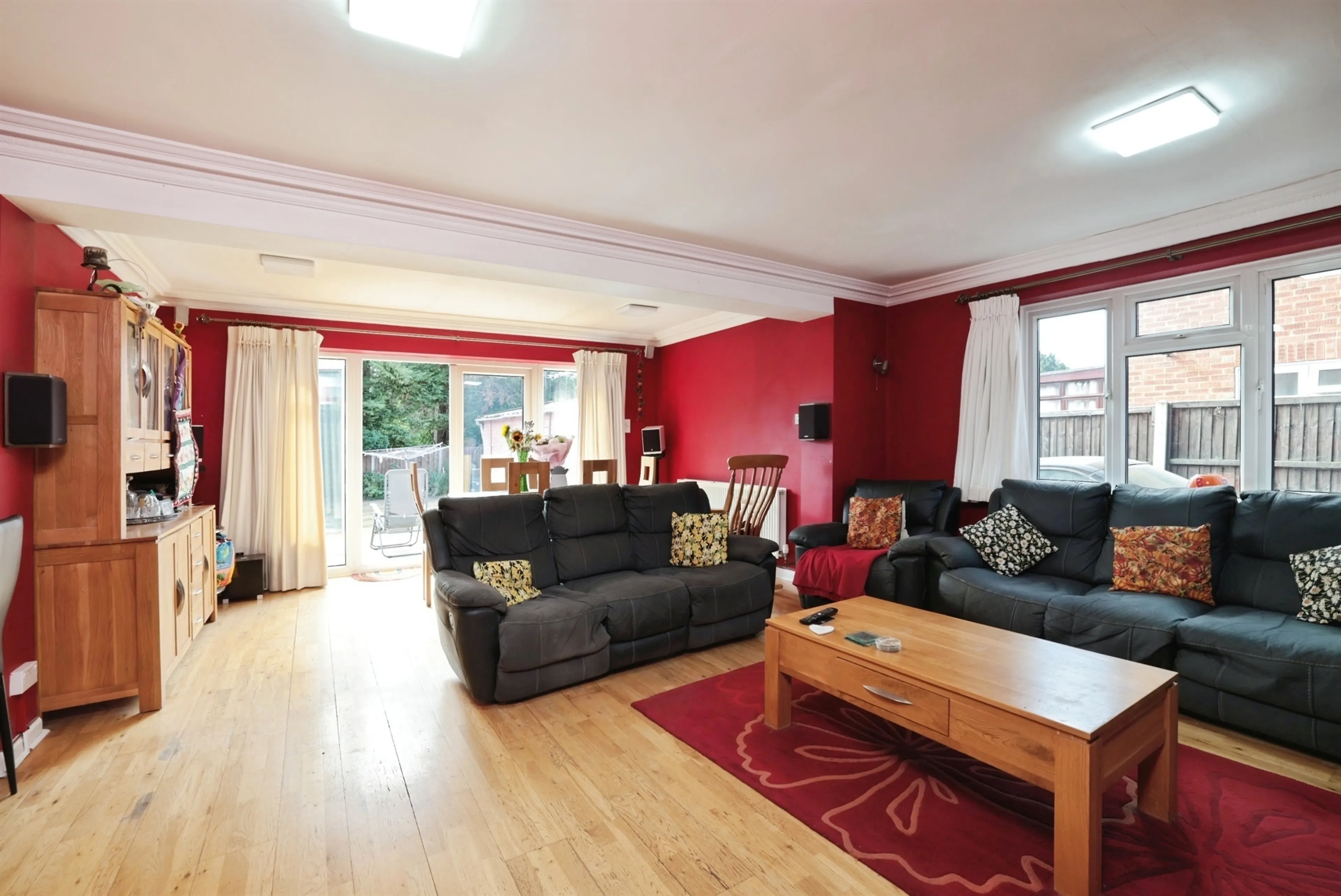Property at Biddenham Turn, Watford