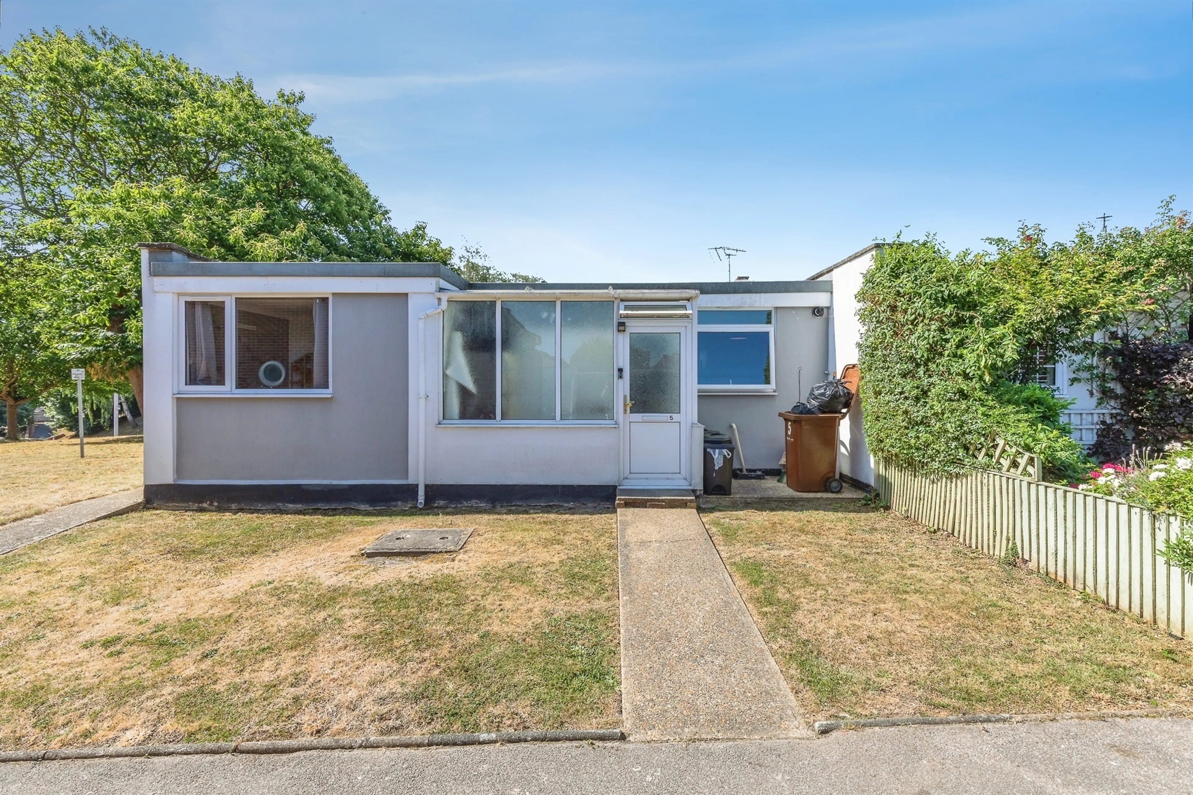 Property photo 0