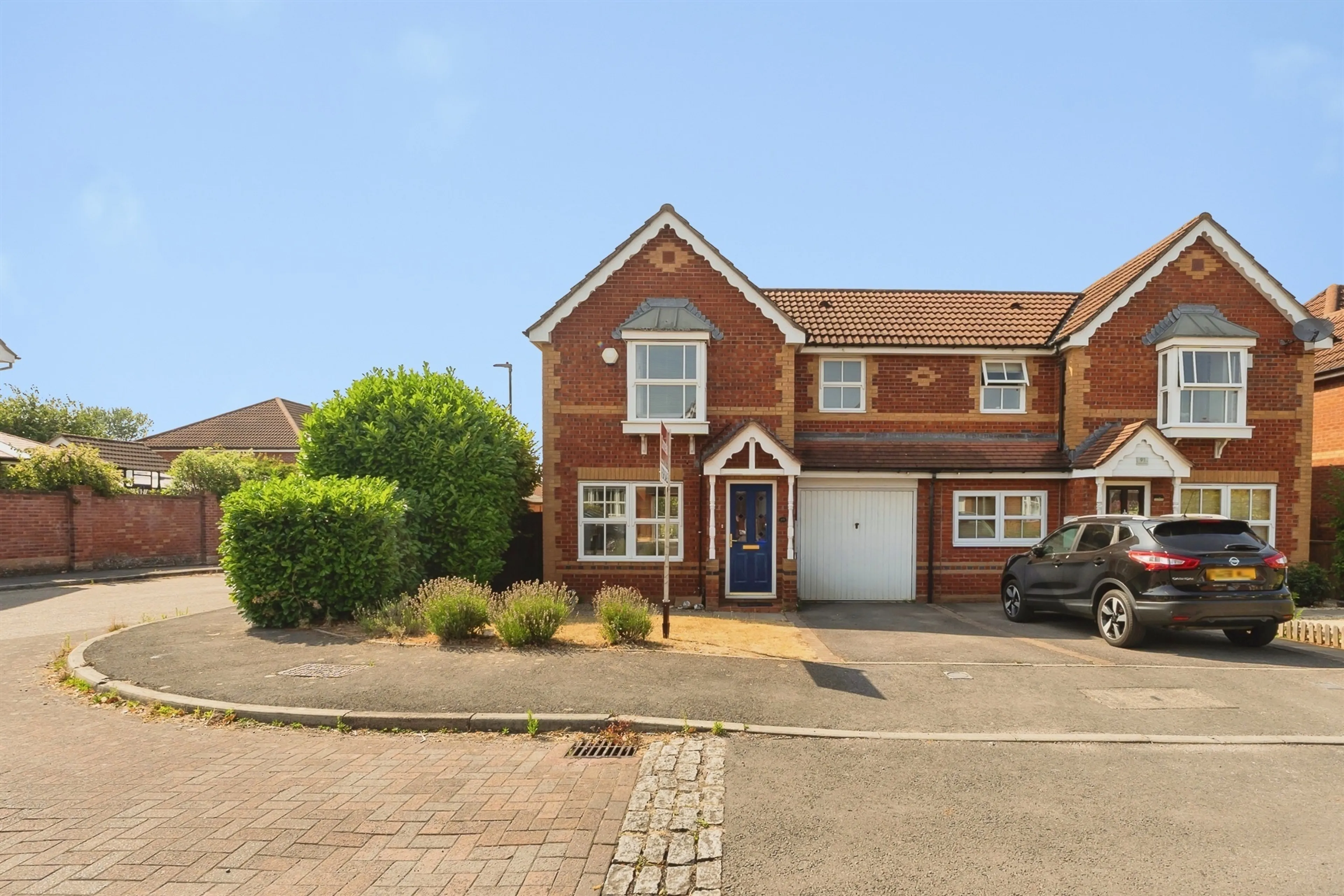 Property photo 0