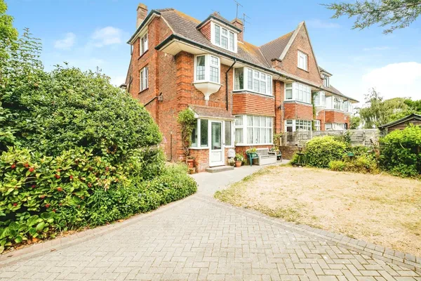 Richmond Road, Worthing, West Sussex,...