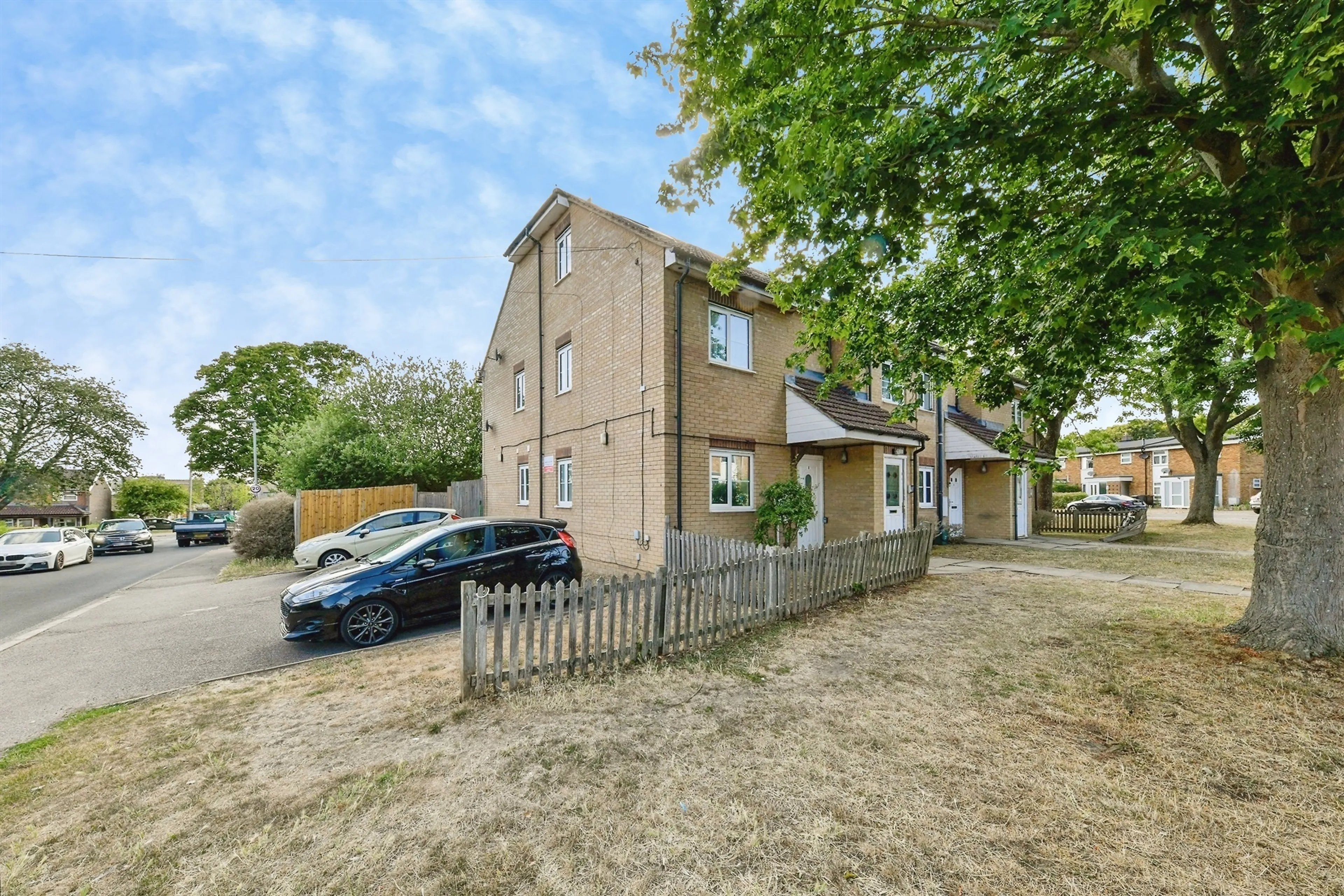 Property photo 0