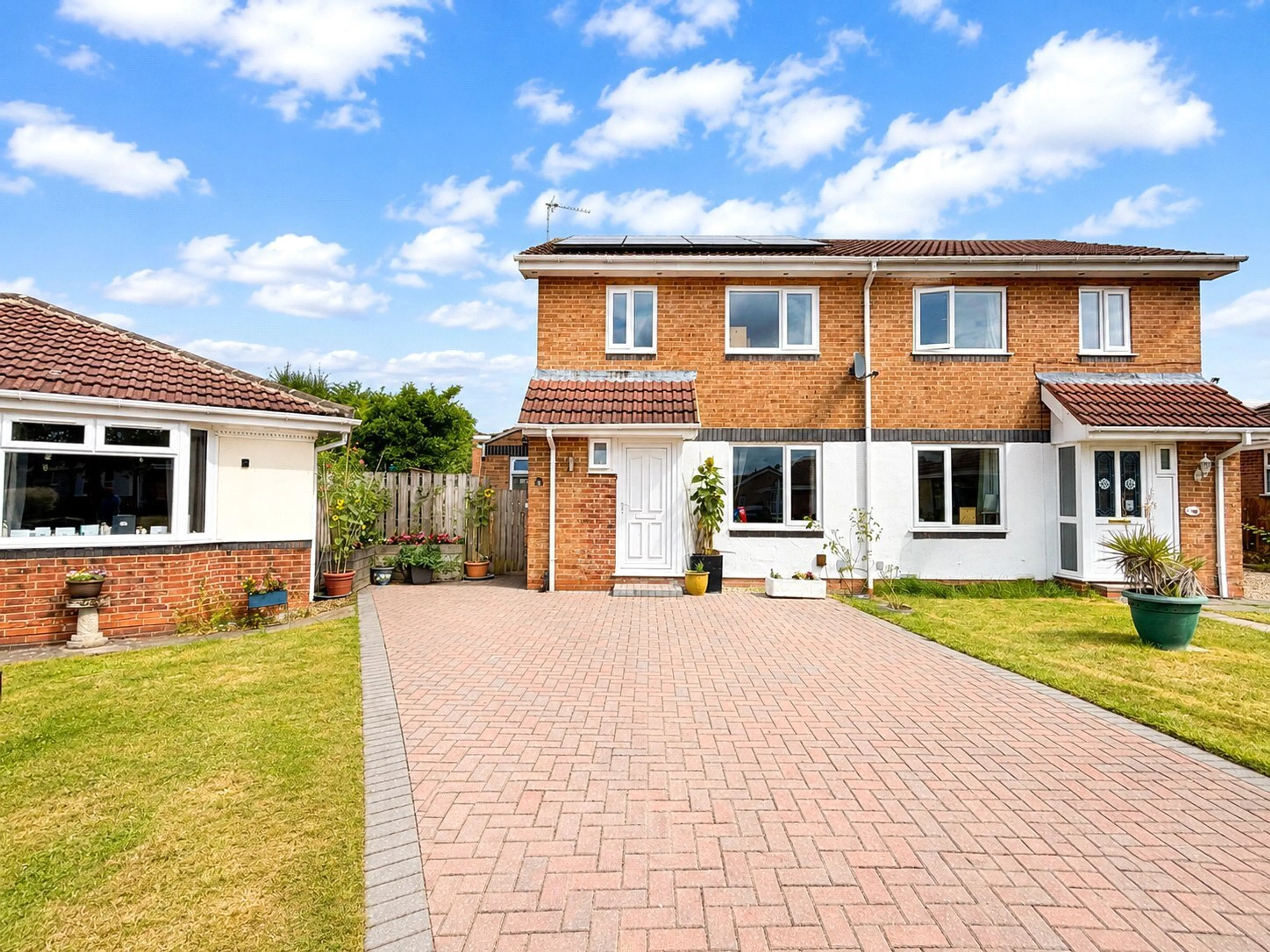 Property photo 0