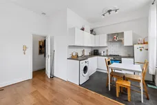 Askew Road, London