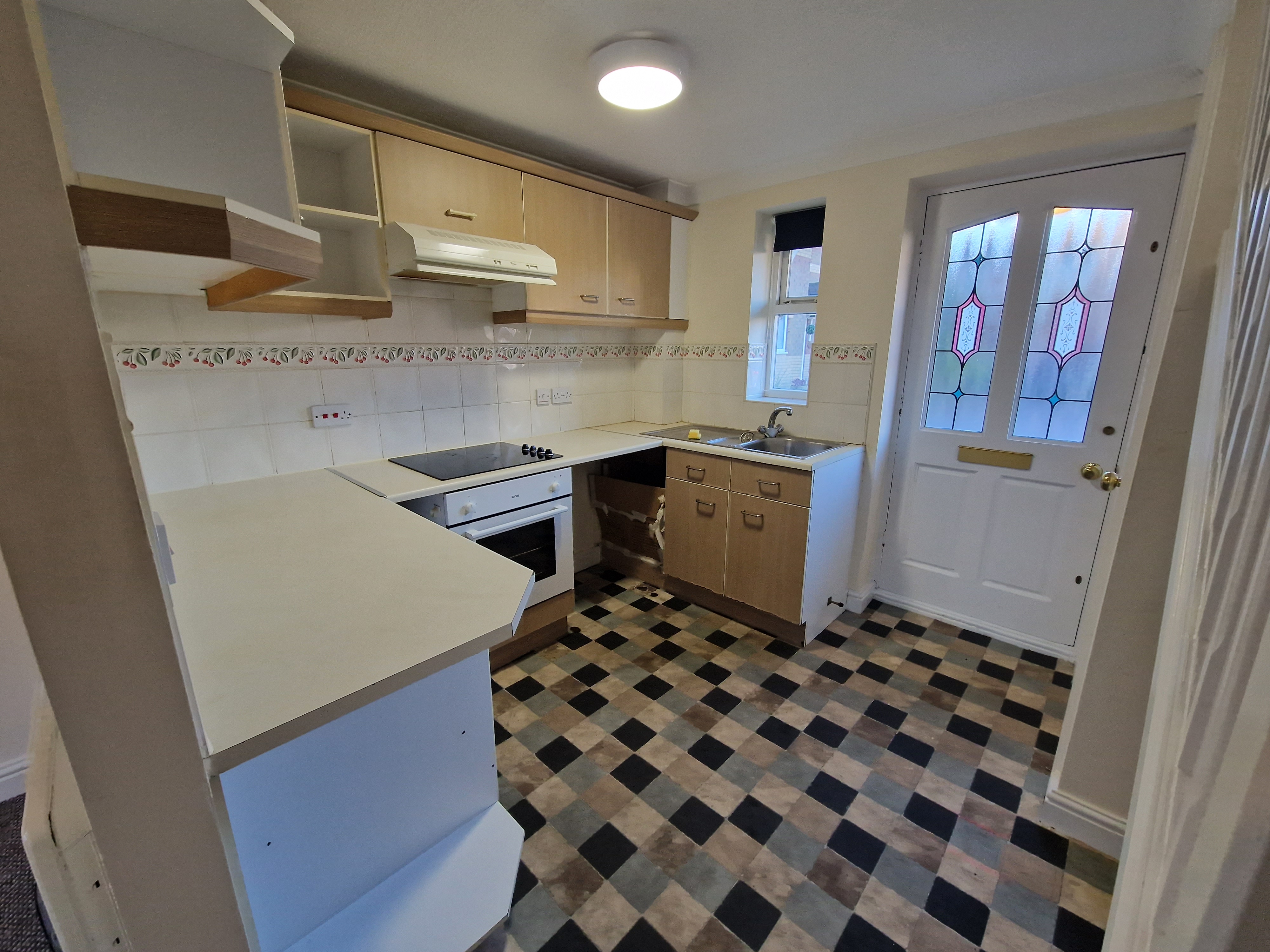 129 Blackburn Avenue Image 3