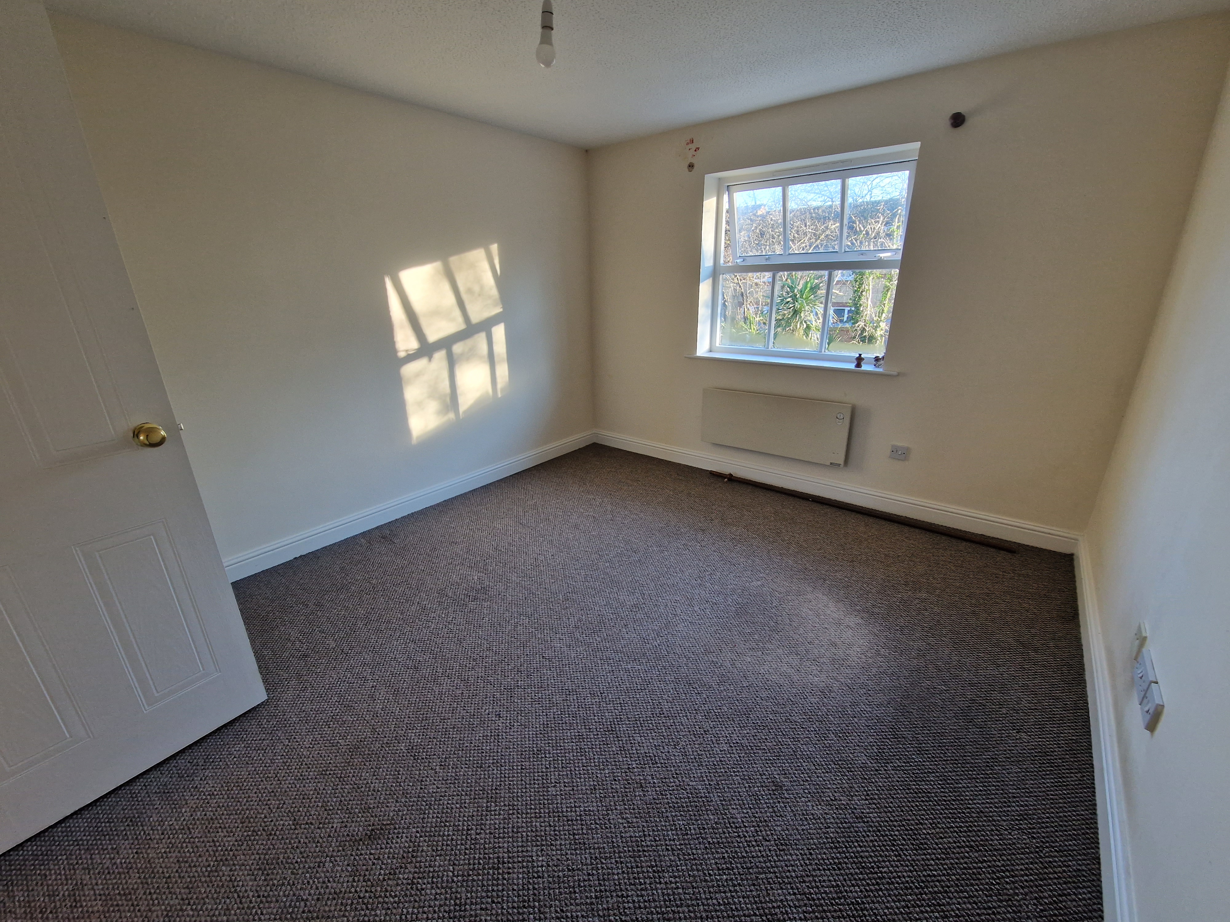 129 Blackburn Avenue Image 4