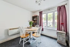Harvest Grove, Witney