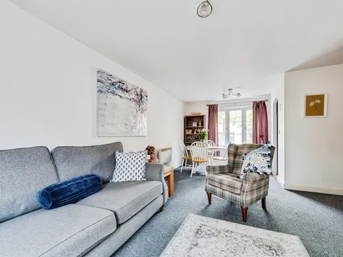 Harvest Grove, Witneyphoto
