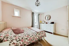 Harvest Grove, Witney