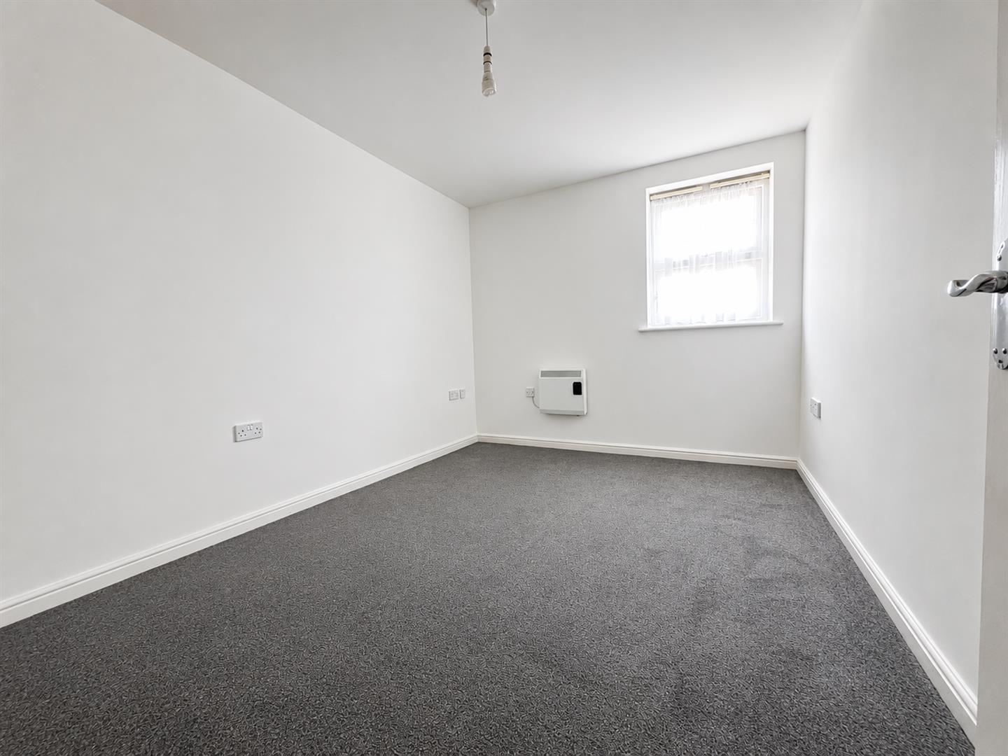Holyhead Mews, Cippenham Image 5