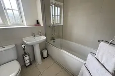 Manor Close, Deanshanger, MILTON KEYNES