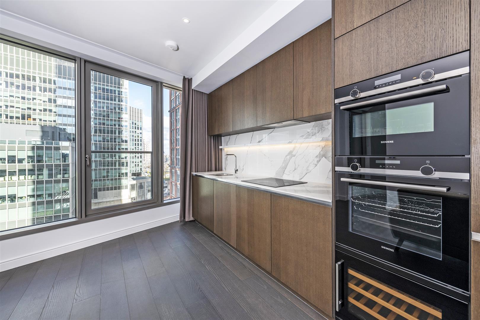 10 Park Drive, London E14 9GD Image 10