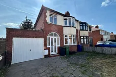 Green Road, DUDLEY