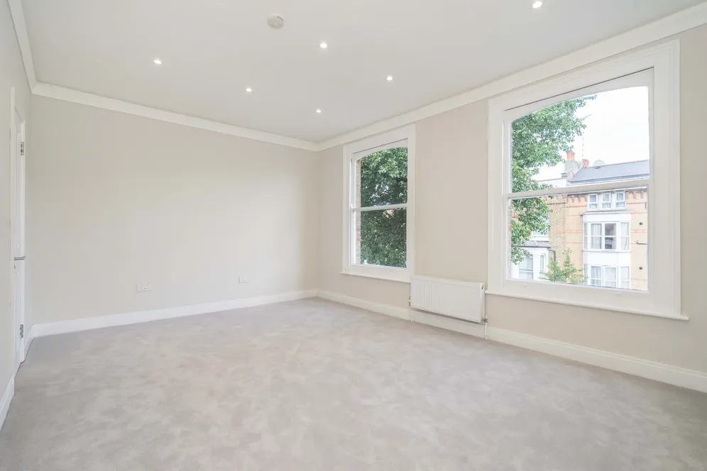Warlock Road, London, W9 photo 6