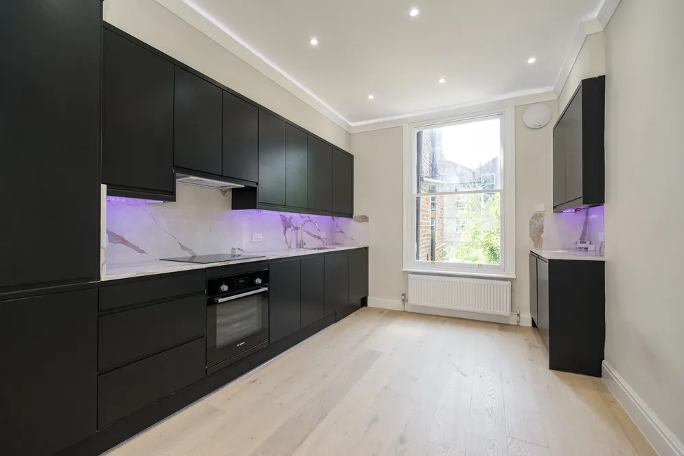 Warlock Road, London, W9 photo 15