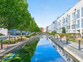 Canalside, Redhill photo