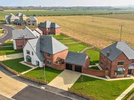 Muncey Grove, Bassingbourn, Royston photo