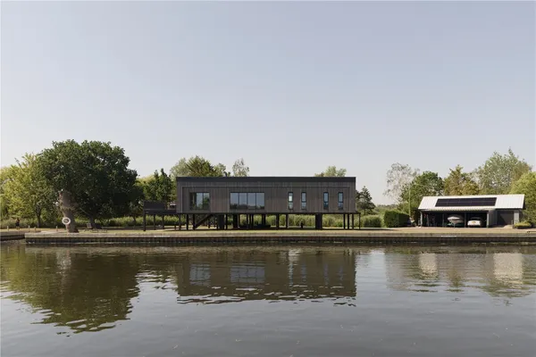 Surlingham, Norwich, NR14 photo 33