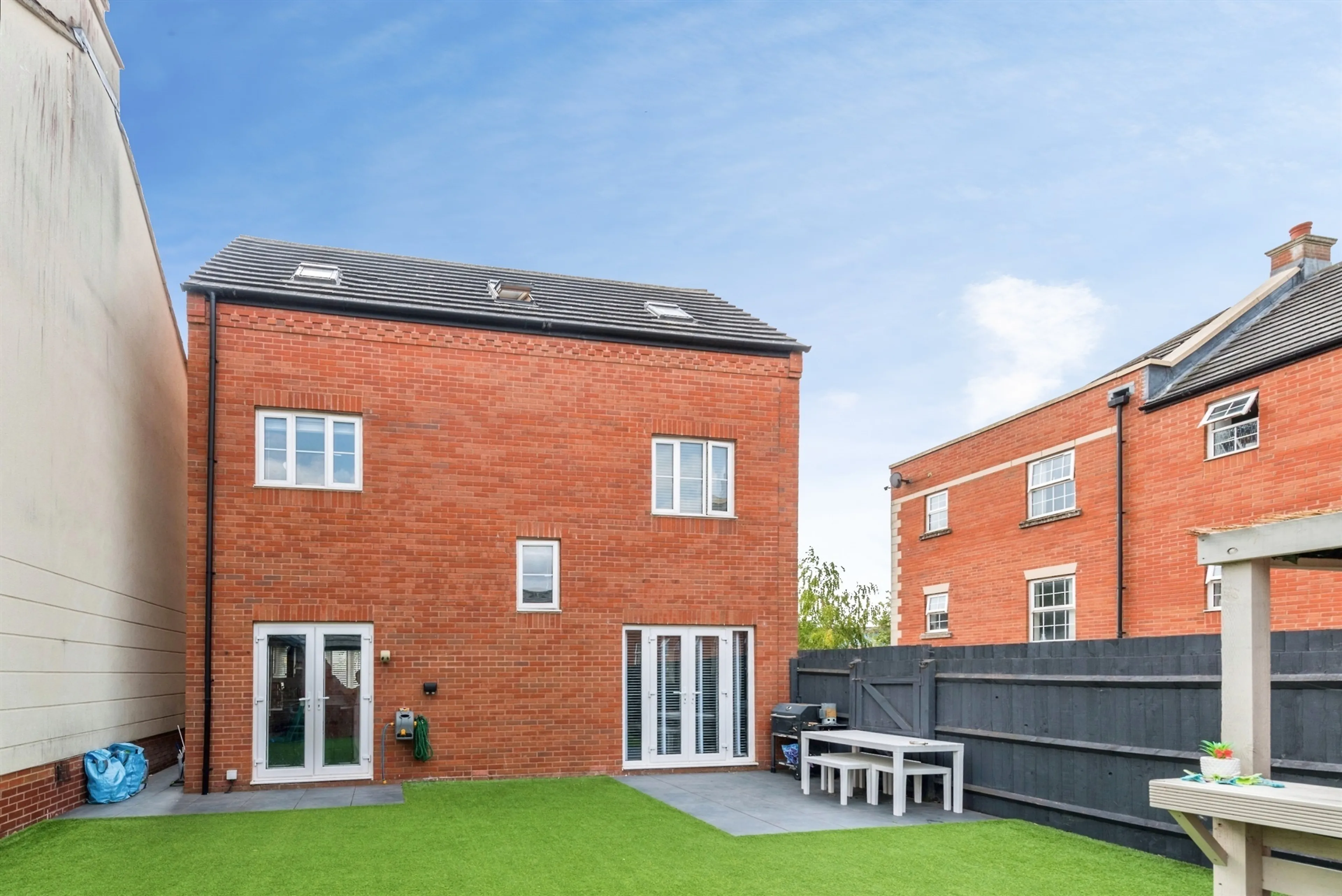 Property photo 12