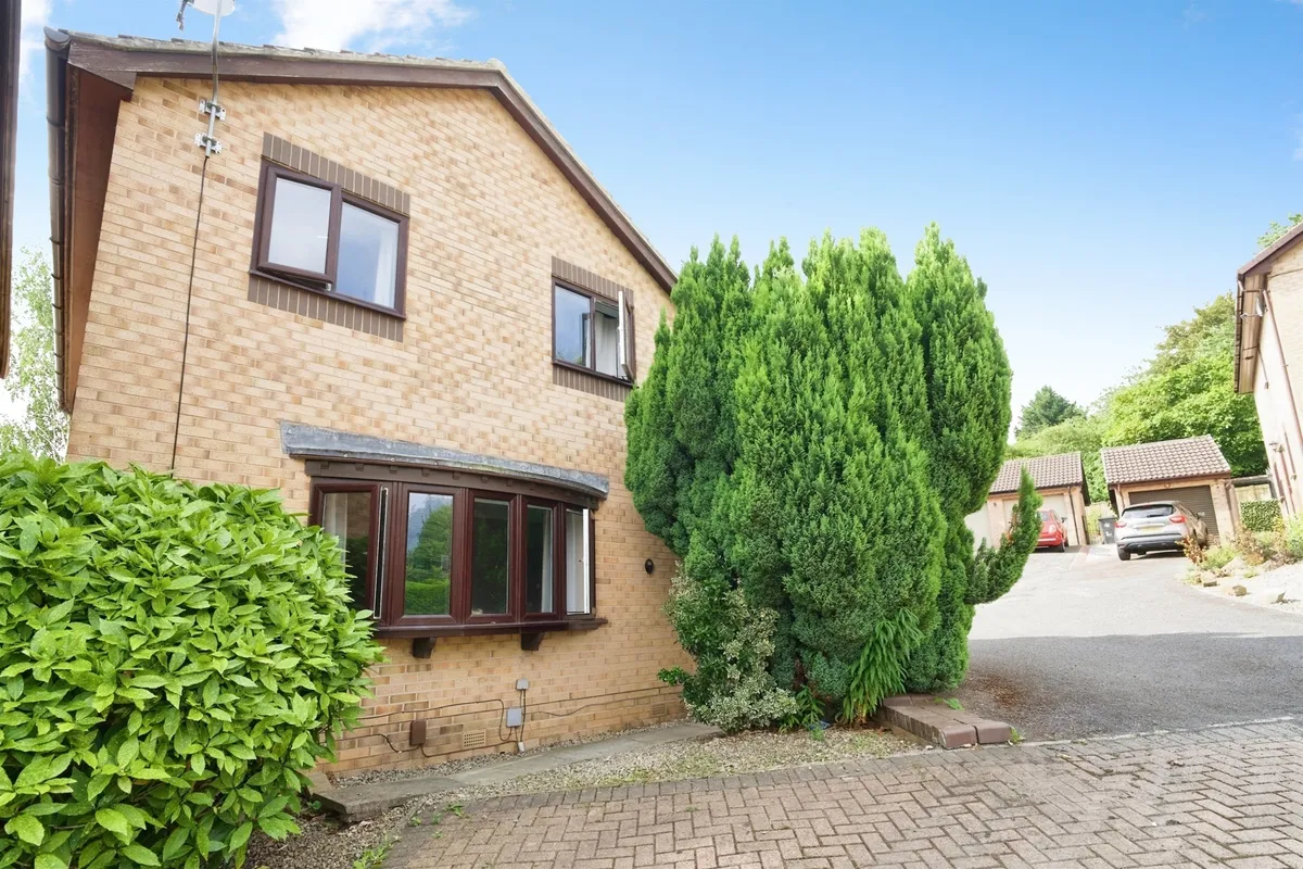 Horton Close, Rodley, Leeds