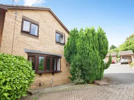 Horton Close, Rodley, Leeds photo