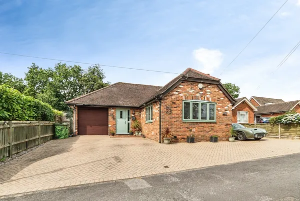 Newtown, Tadley, Hampshire, RG26