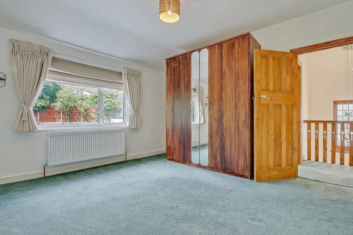 Dollis Hill Avenue, London, NW2