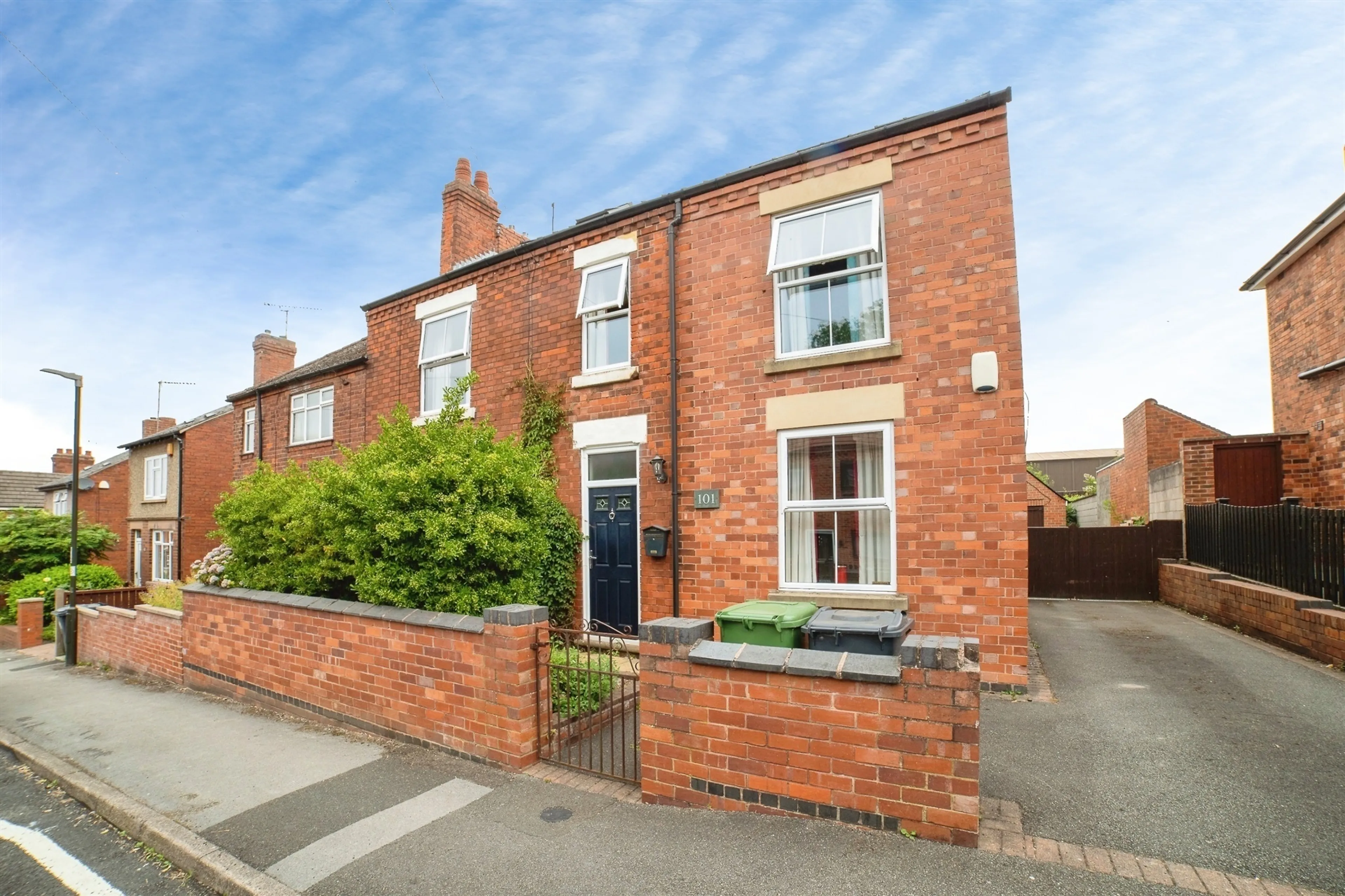 Property photo 0
