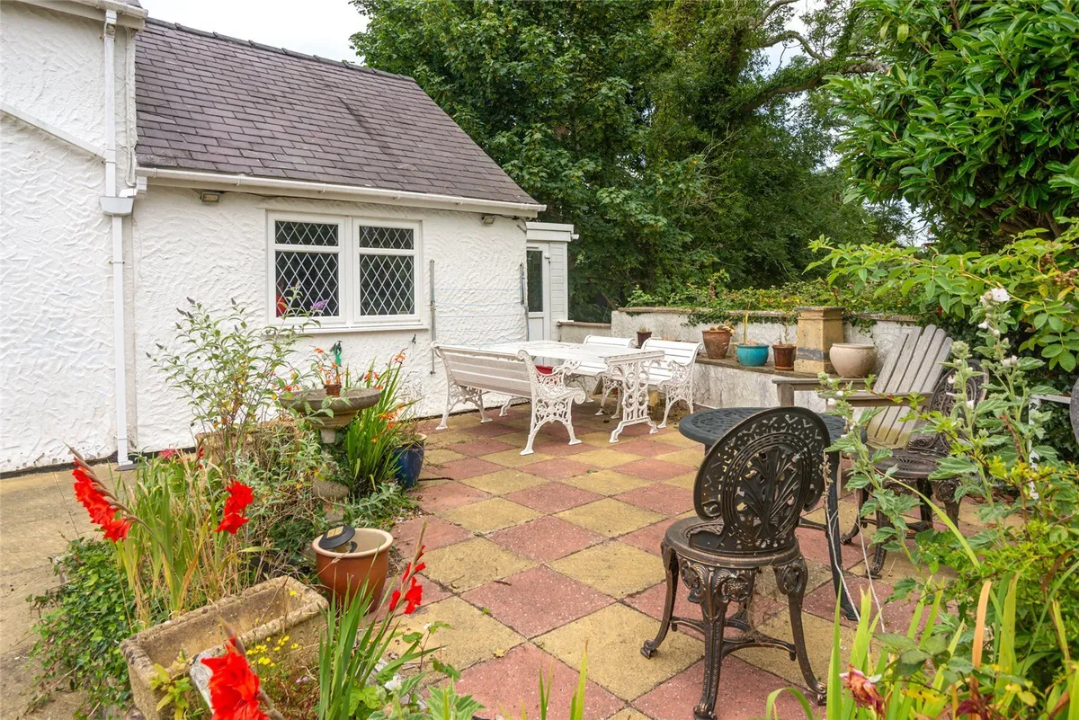 Llanbedrgoch, Isle of Anglesey, LL76