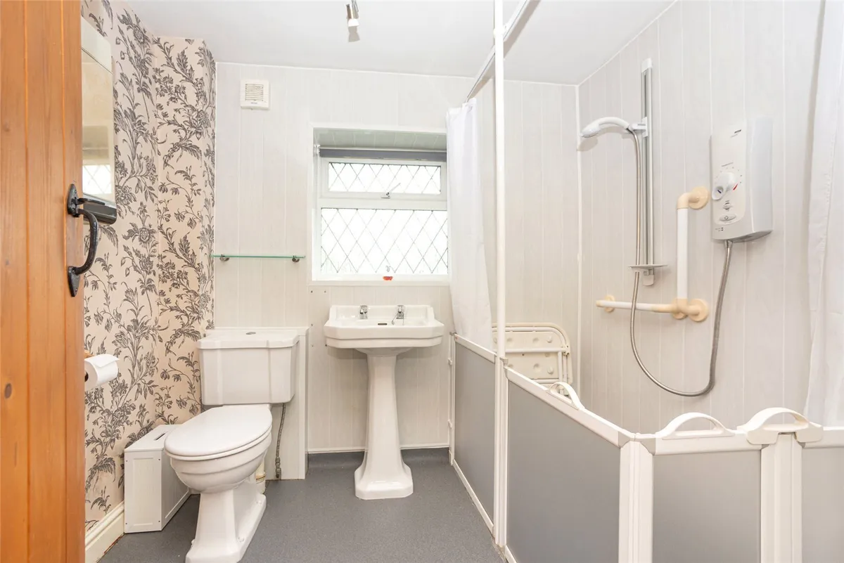 Llanbedrgoch, Isle of Anglesey, LL76