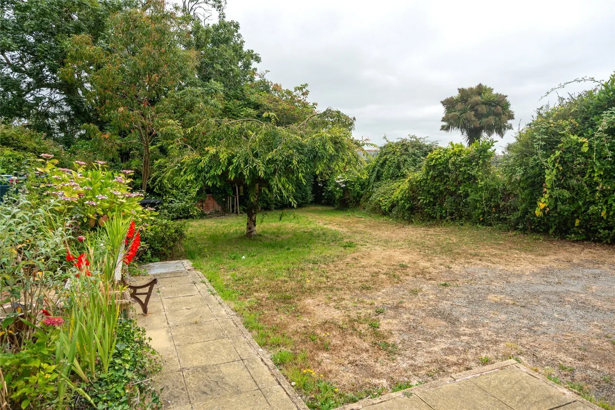 Llanbedrgoch, Isle of Anglesey, LL76