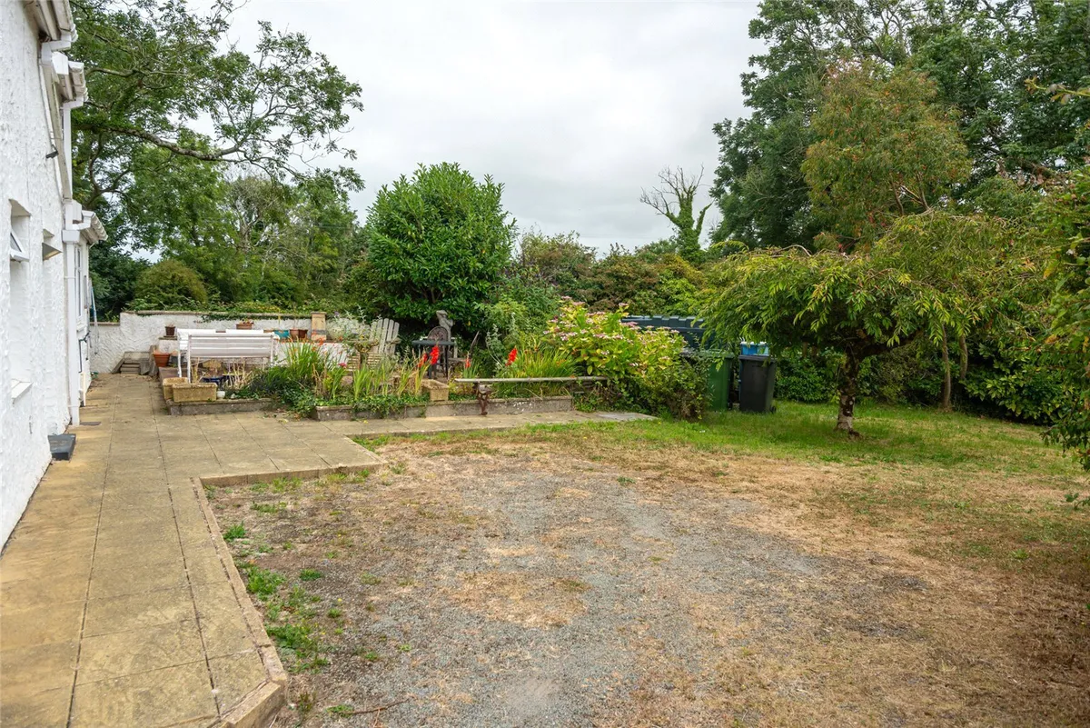 Llanbedrgoch, Isle of Anglesey, LL76