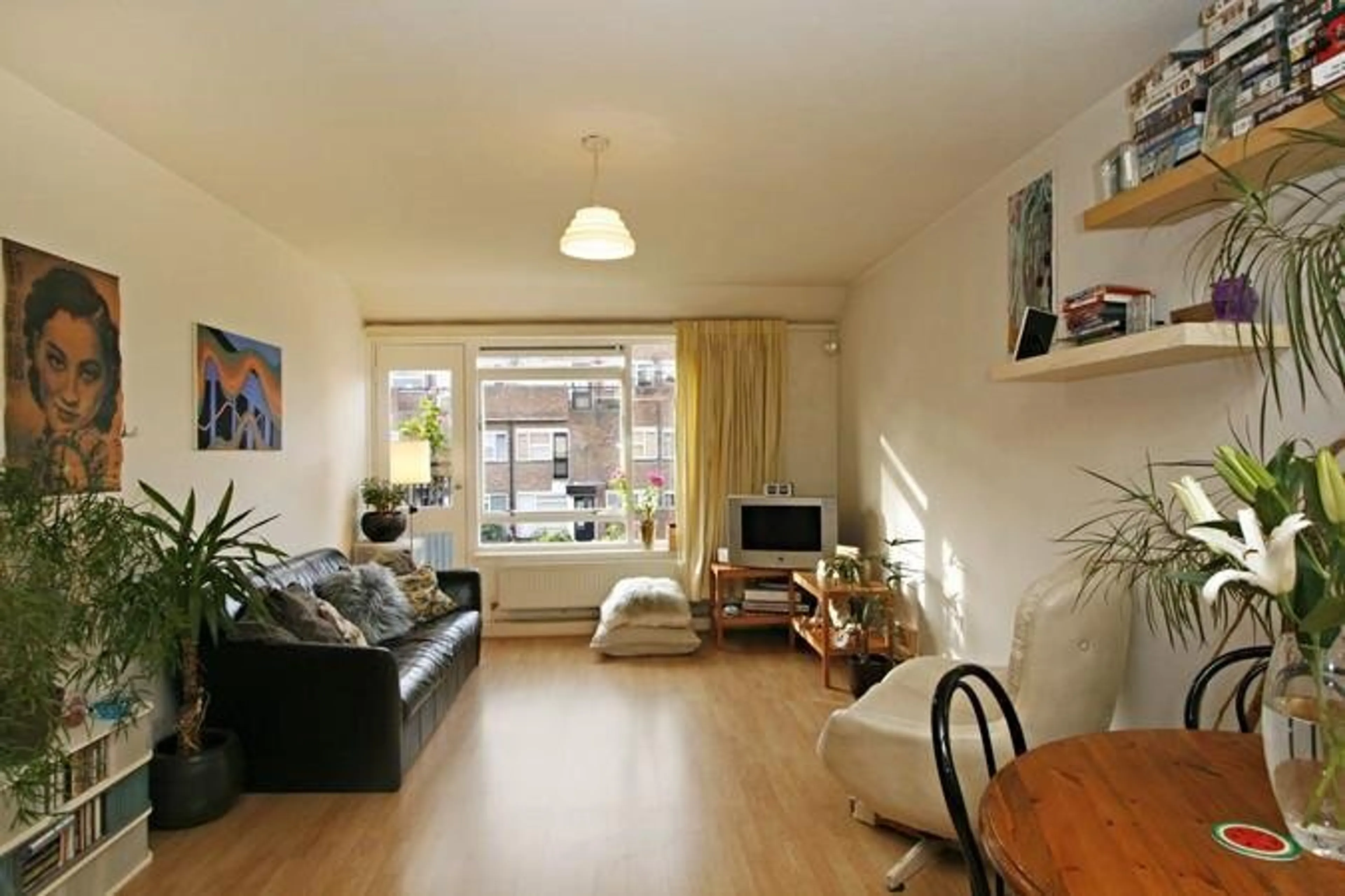Photo 0