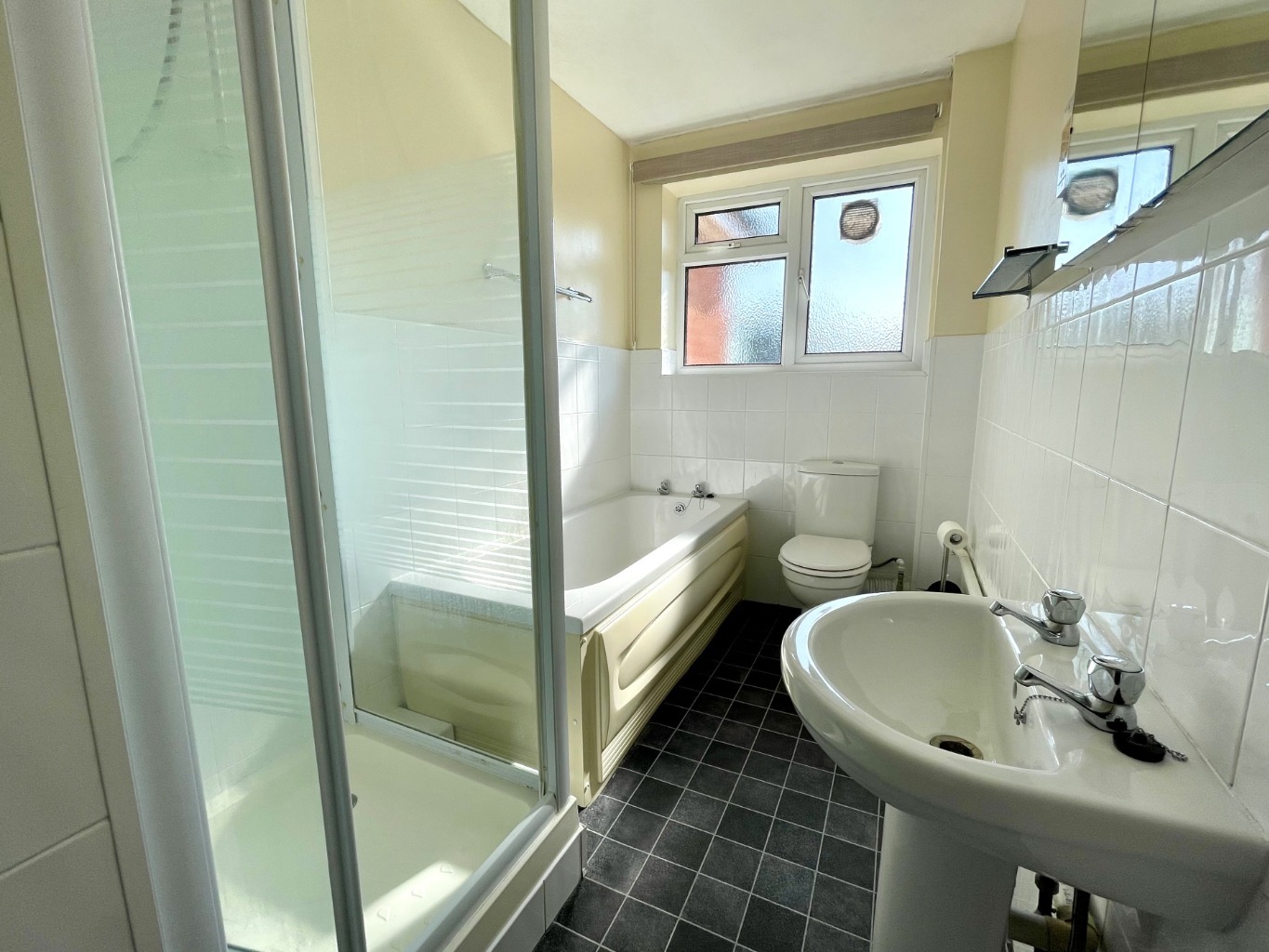 Mannington Hall, 16 Portarlington Road, Bournemouth BH4 8BY Image 7
