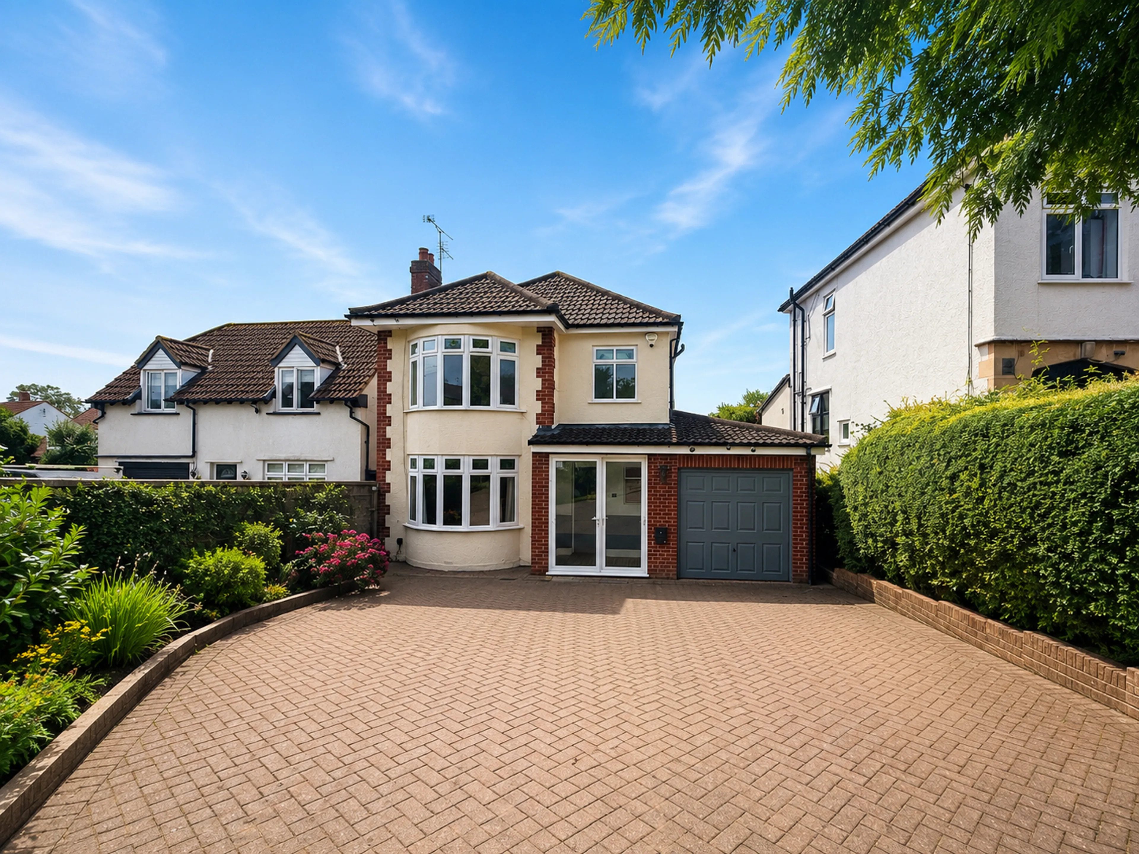 Property photo 0