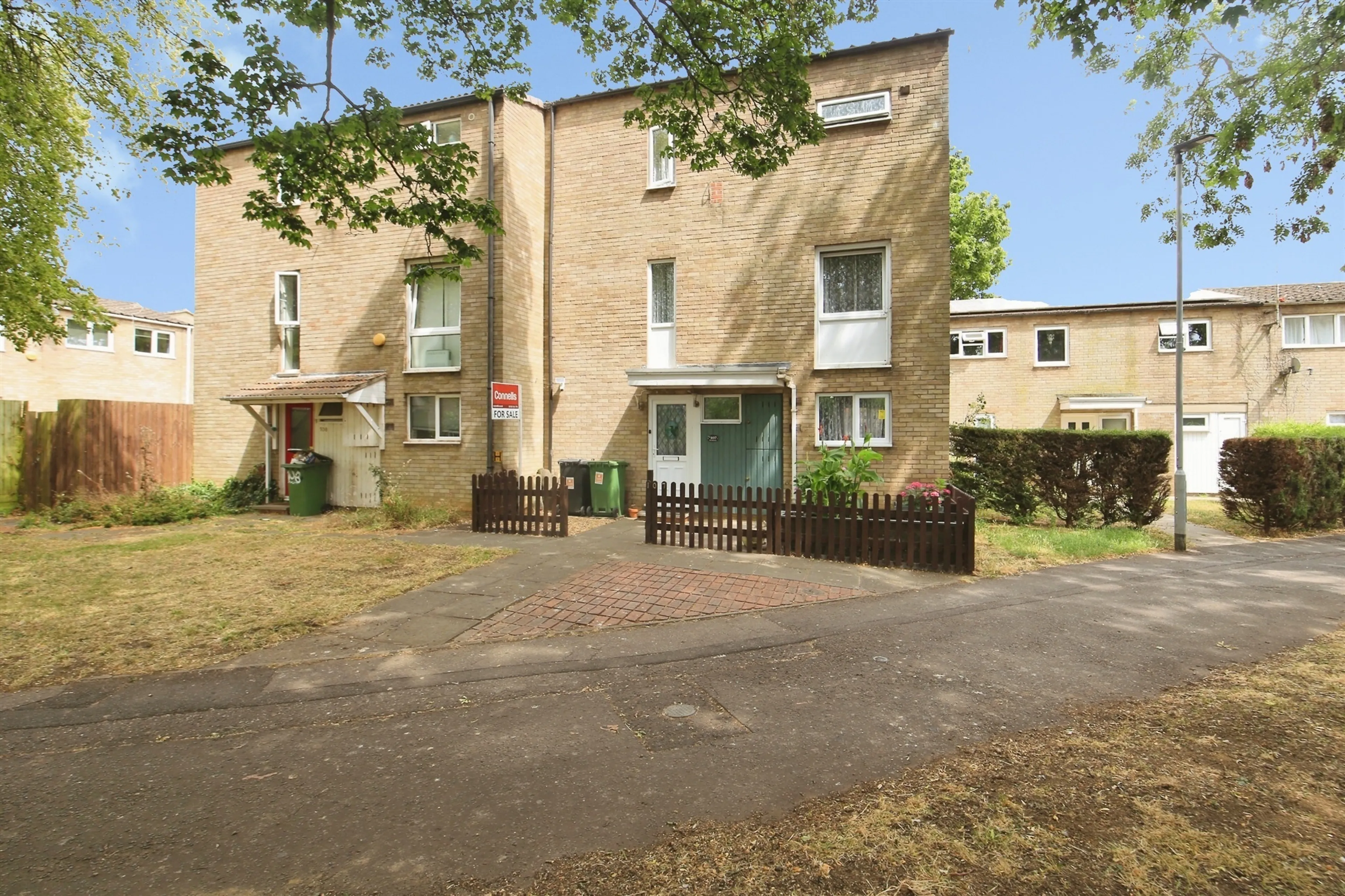 Property photo 0