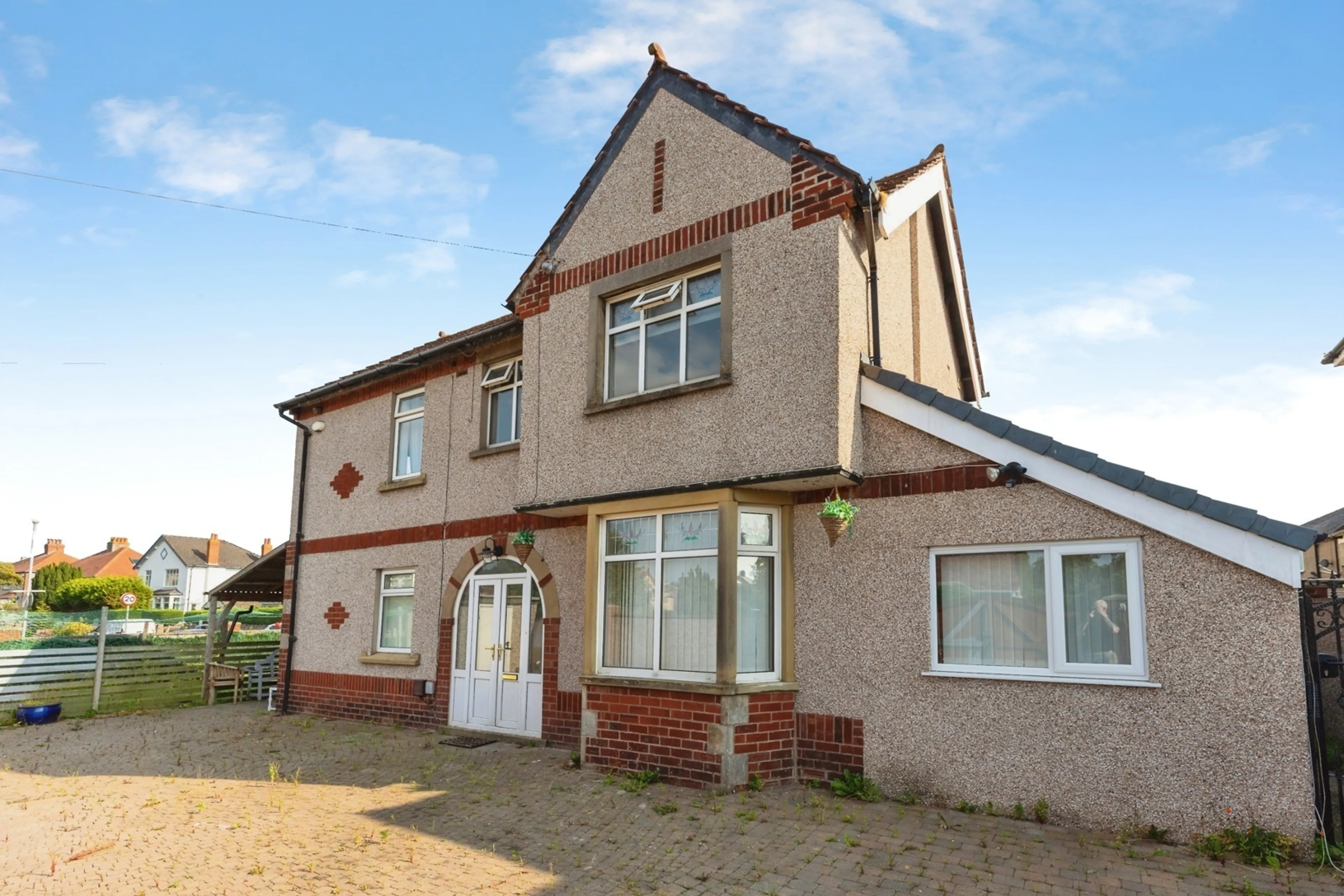 Property photo 0