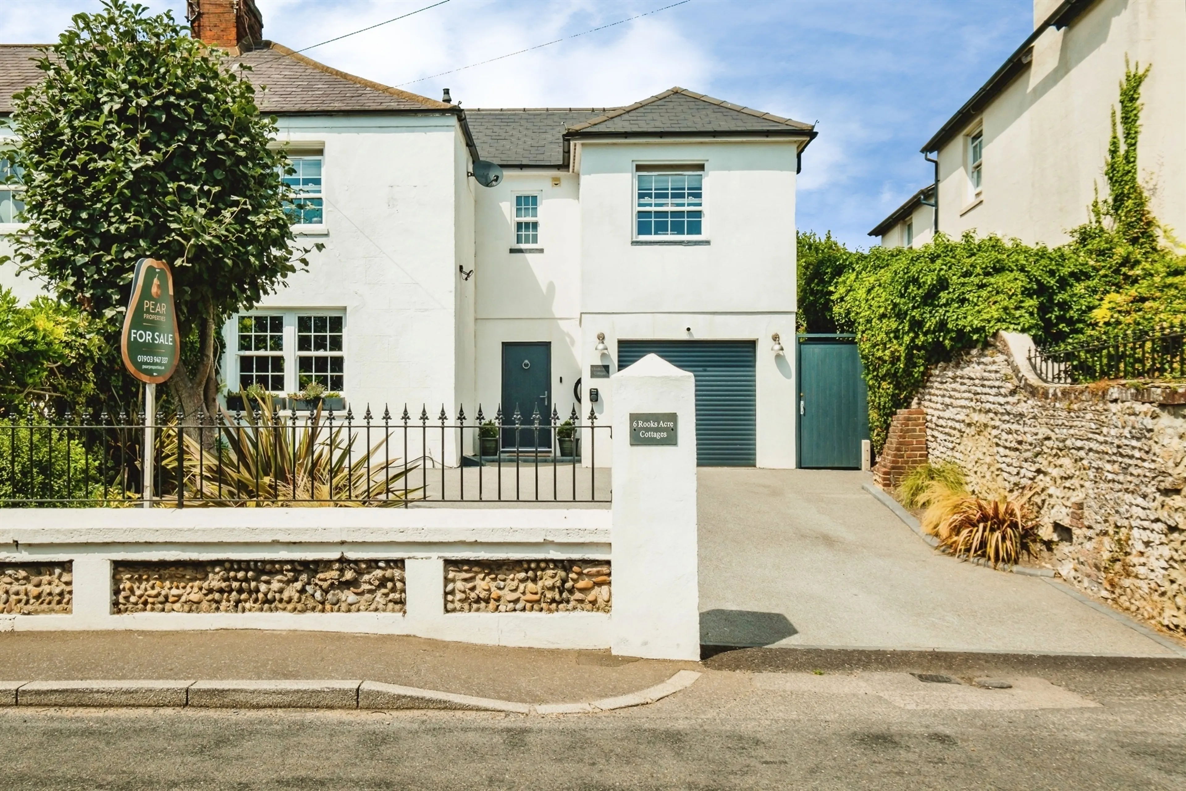 Property at Rooks Acre Cottages, Sompting, Lancing