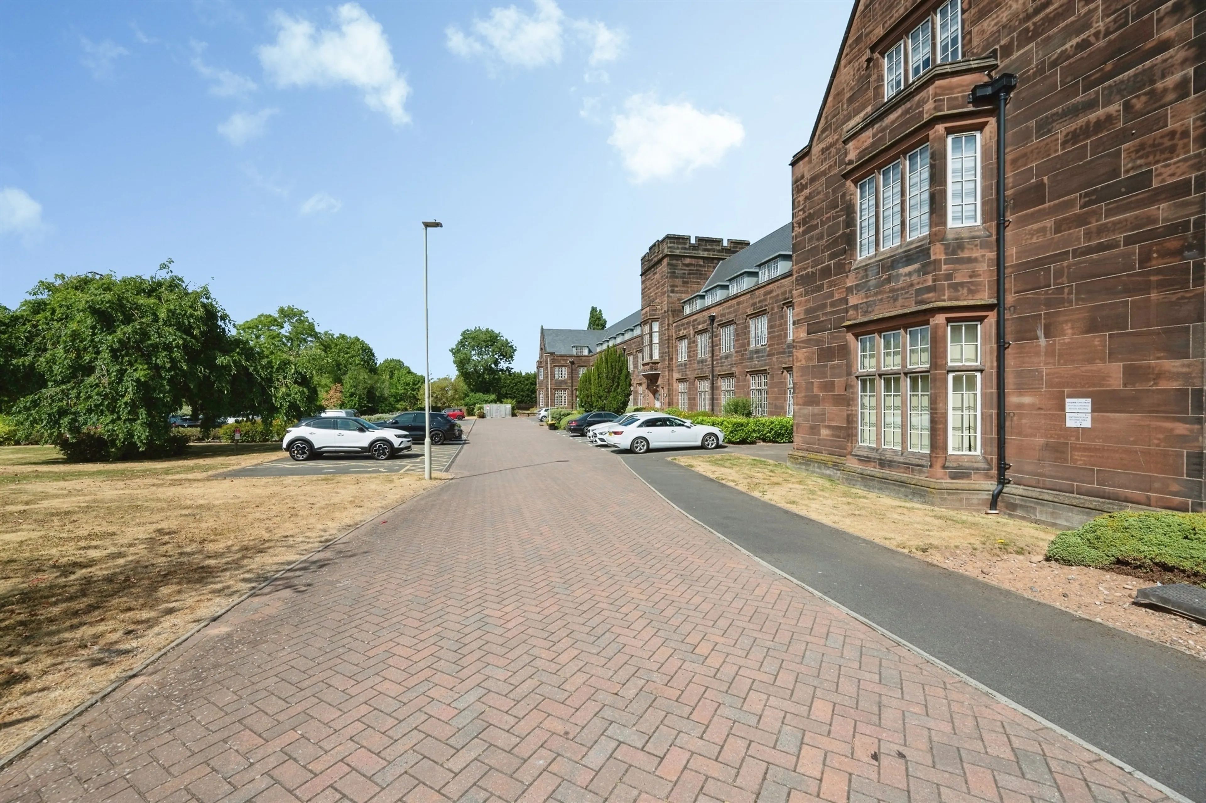 Property photo 12
