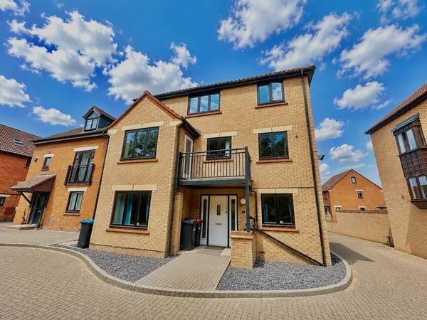 Langport Crescent, Oakhill, MK5