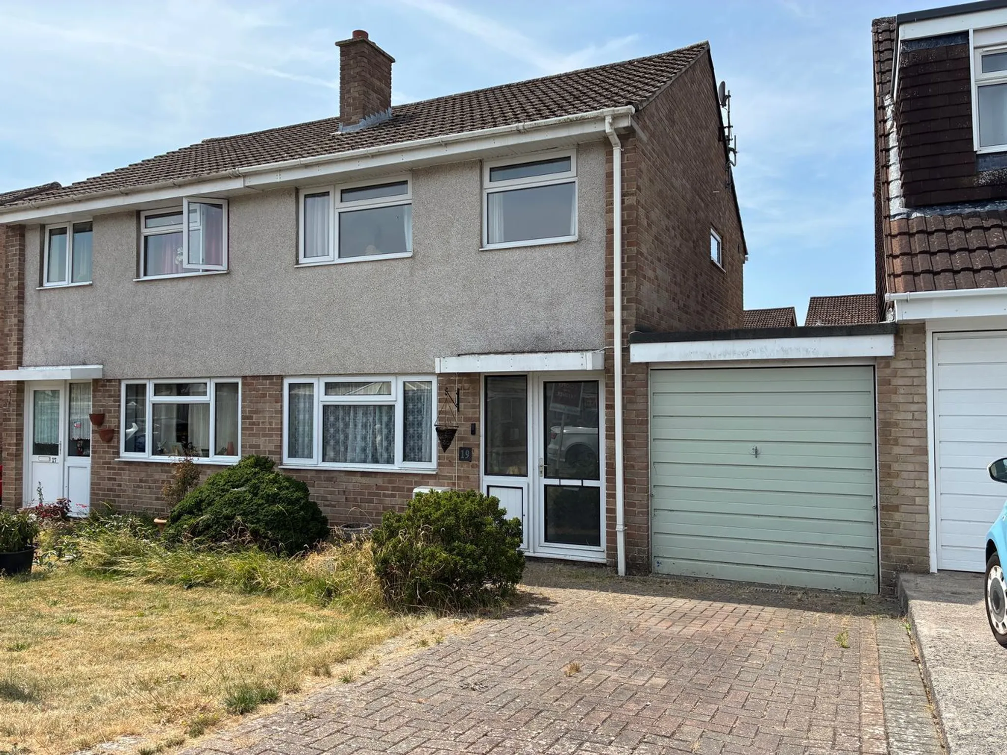 https://mr0.homeflow-assets.co.uk/files/photo/image/47942/0242/_x_/58485076.jpg
