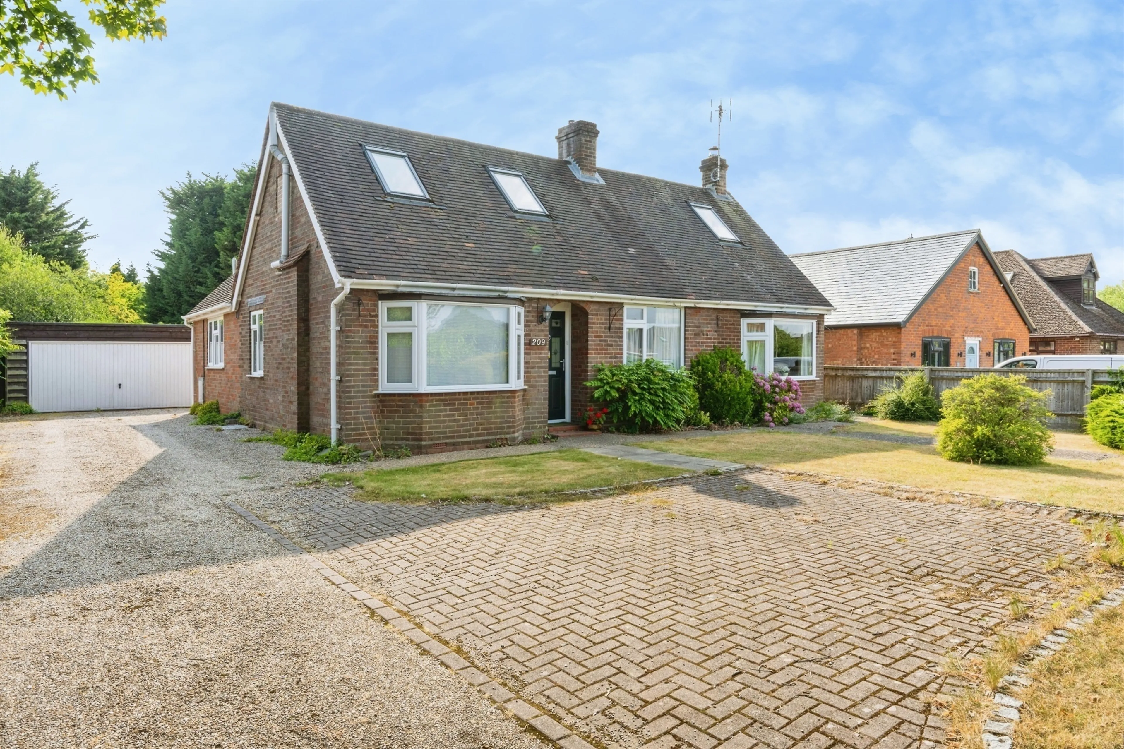 Property at Aylesbury Road, Wendover, Aylesbury