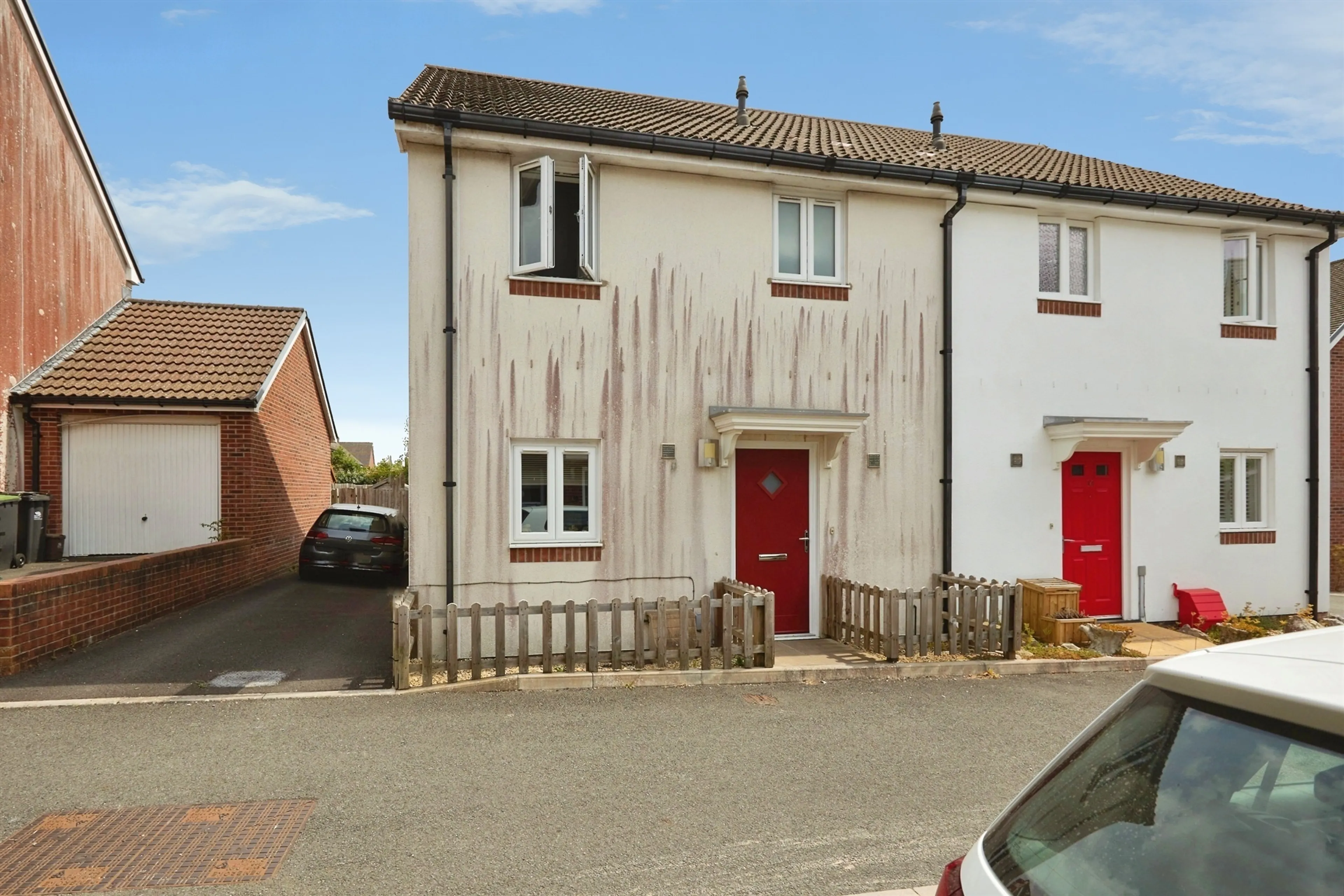Property photo 0
