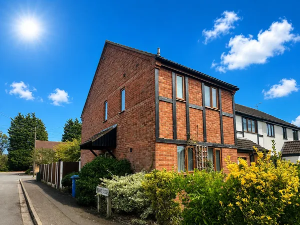 Howard Close, Long Eaton, NG10